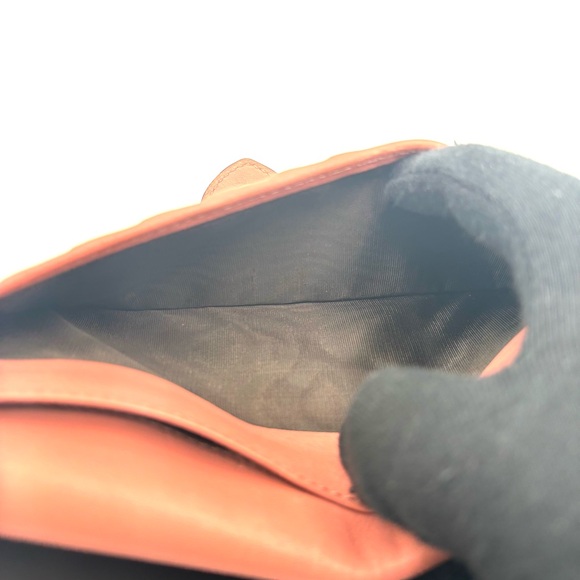 Gucci GG Canvas Wallet with Gold Chain - Picture 8 of 11